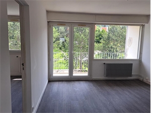 t4 à la location -   42100  SAINT ETIENNE, surface 72 m2 location t4 - UBI468177515
